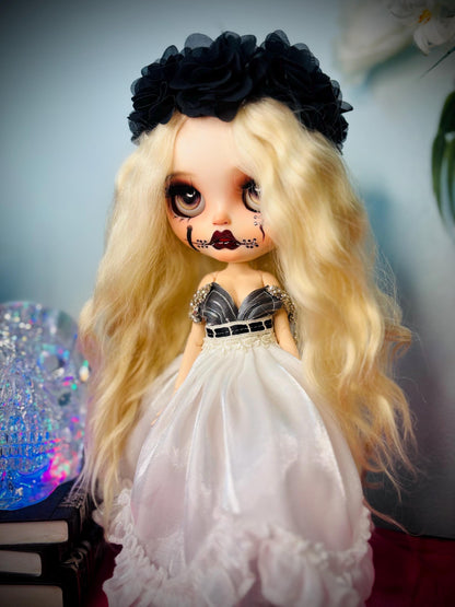 Haunted Dolls Halo- Custom Blythe Vessel- OOAK- Positive Energy
