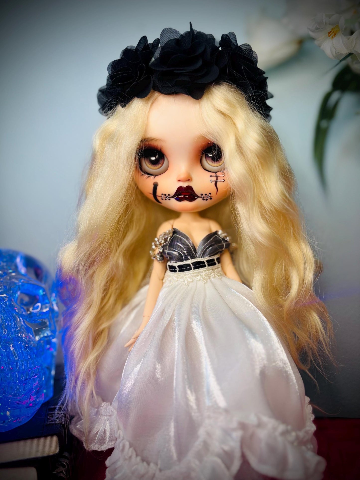Haunted Dolls Halo- Custom Blythe Vessel- OOAK- Positive Energy