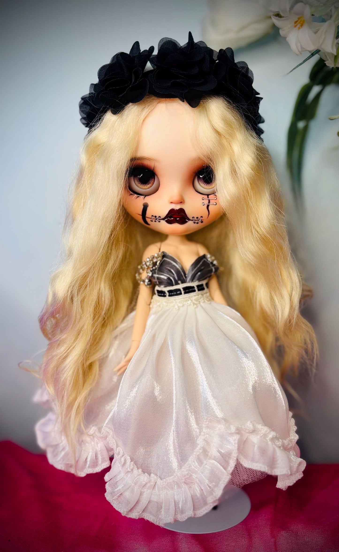 Haunted Dolls Halo- Custom Blythe Vessel- OOAK- Positive Energy