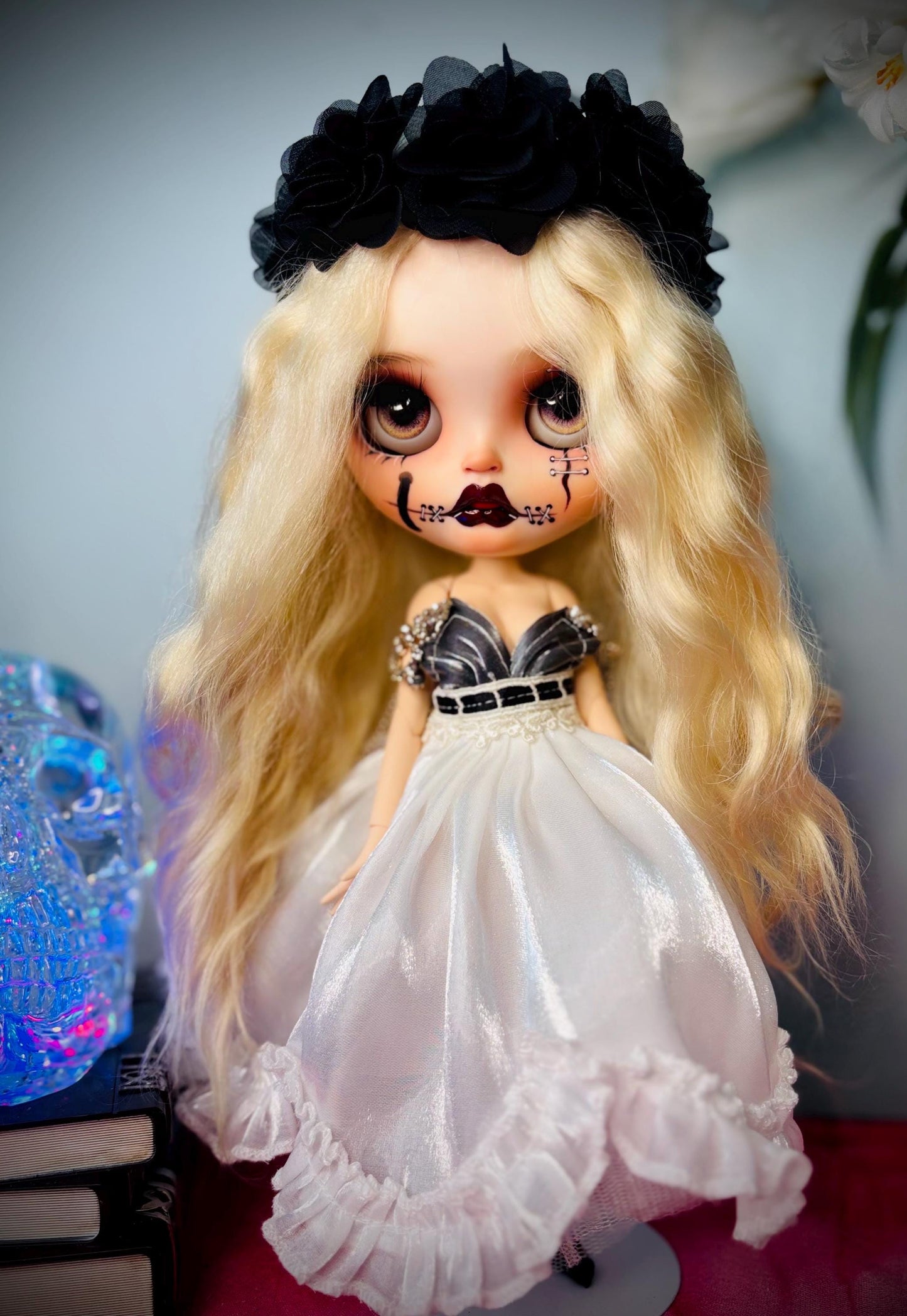 Haunted Dolls Halo- Custom Blythe Vessel- OOAK- Positive Energy