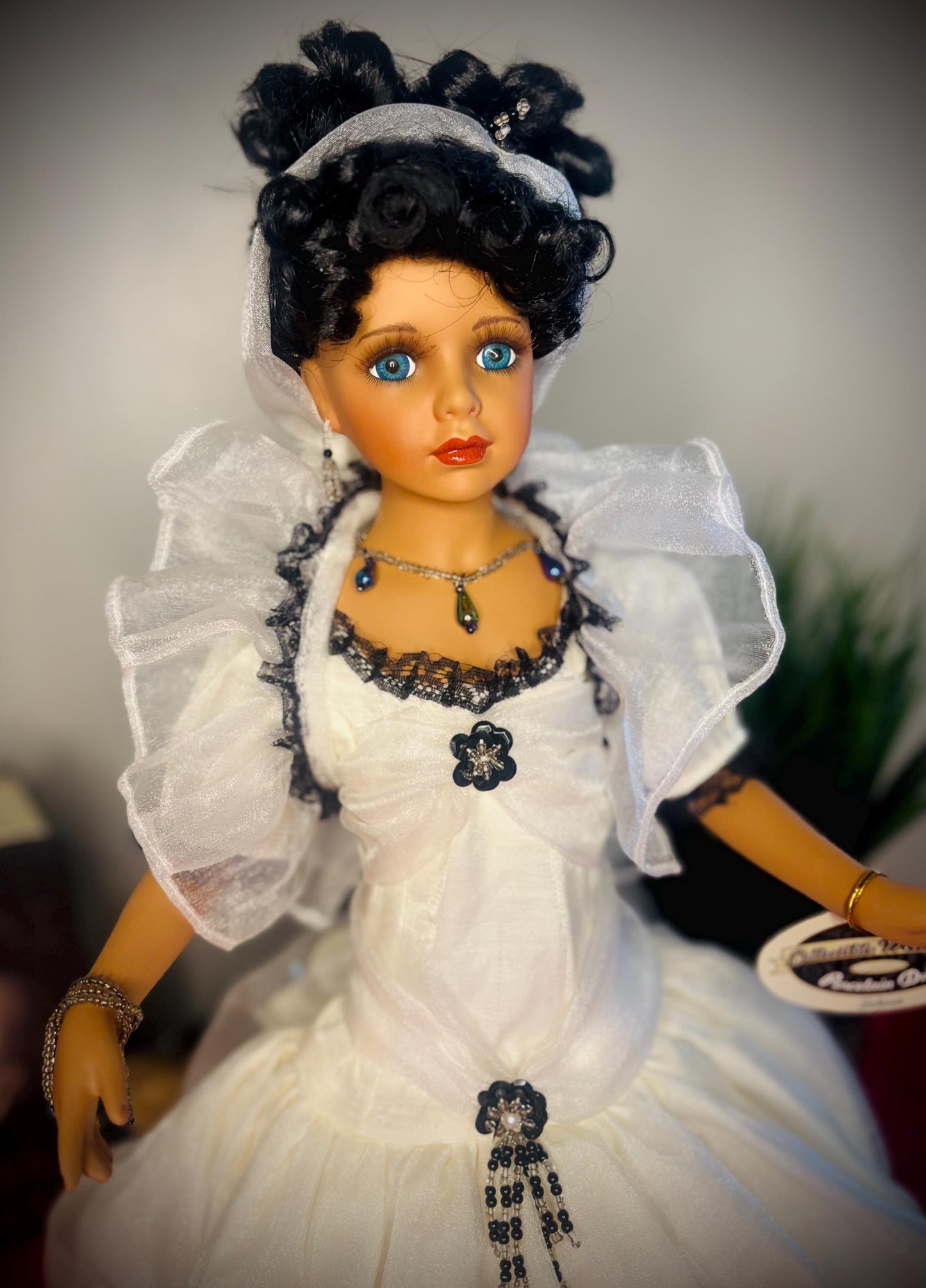 Deep Bond Only… Haunted Doll Veronica | Loving Spirit Companion | Emotional Healing Guide | Medium Bridge to Spirit World